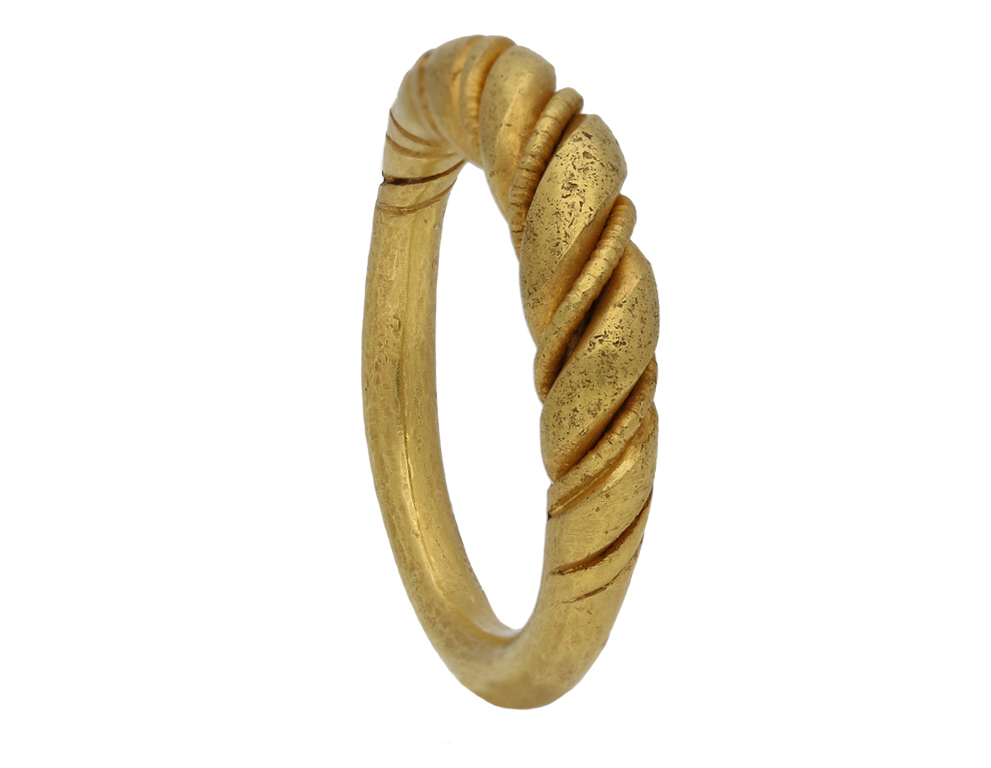 Viking hot sale twisted ring