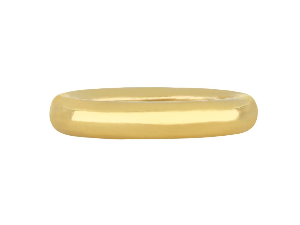 Yellow gold wedding band, English, 1937. 