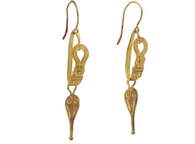 Ancient Roman earrings berganza hatton garden