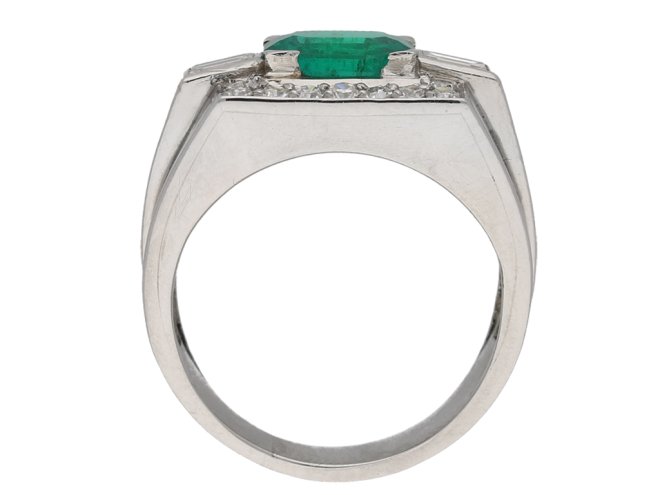 Colombian emerald diamond cocktail ring berganza hatton garden