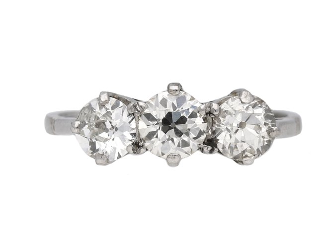 Three stone diamond ring berganza hatton garden