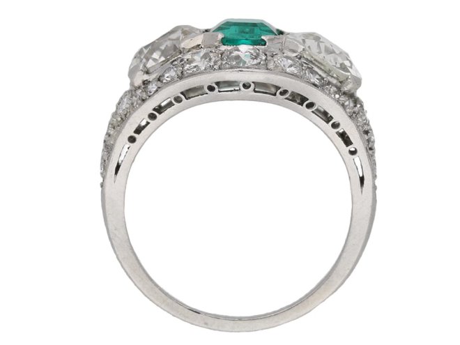 Emerald and diamond ring berganza hatton garden