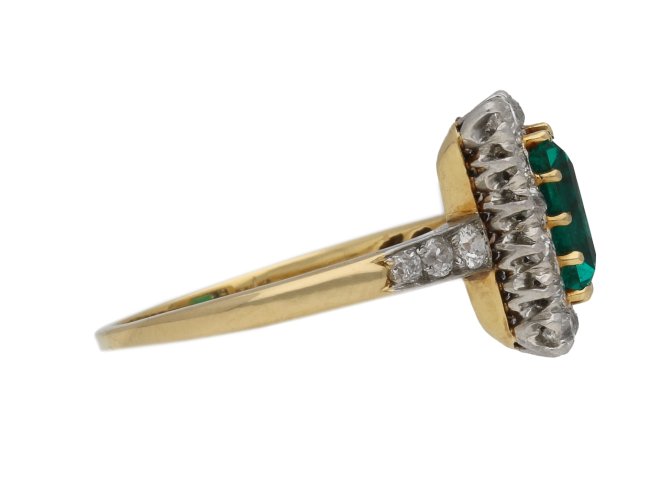 Colombian emerald and diamond cluster ring berganza hatton garden