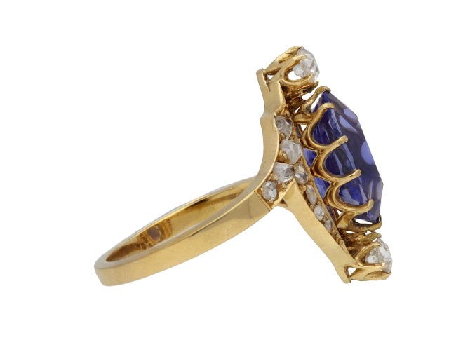 Antique Ceylon sapphire and diamond ring berganza hatton garden