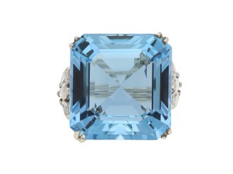 Aquamarine and diamond cocktail ring berganza hatton garden