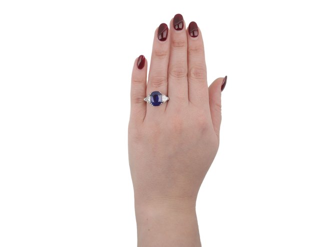 Natural Burmese sapphire and diamond ring hatton garden