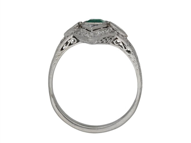 Art Deco emerald and diamond cluster ring berganza hatton garden