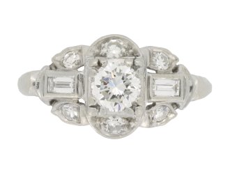 front view Vintage diamond cluster engagement ring