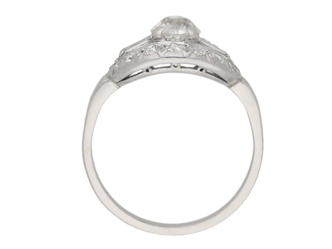  Fancy diamond cluste  ring, circa 1920. berganza hatton garden 