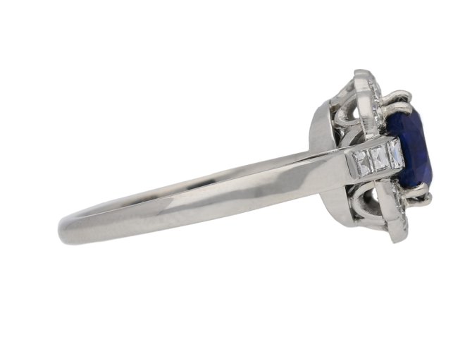 Royal blue Burmese sapphire diamond ring berganza hatton garden