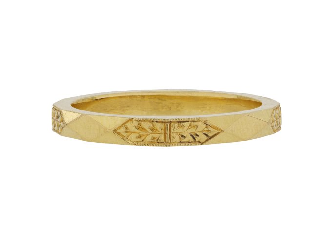 Vintage yellow gold wedding band, English, 1953.