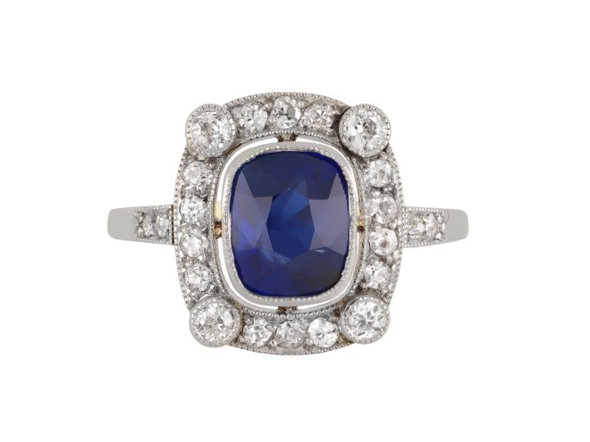 Burmese sapphire and diamond cluster ring, circa 1905.