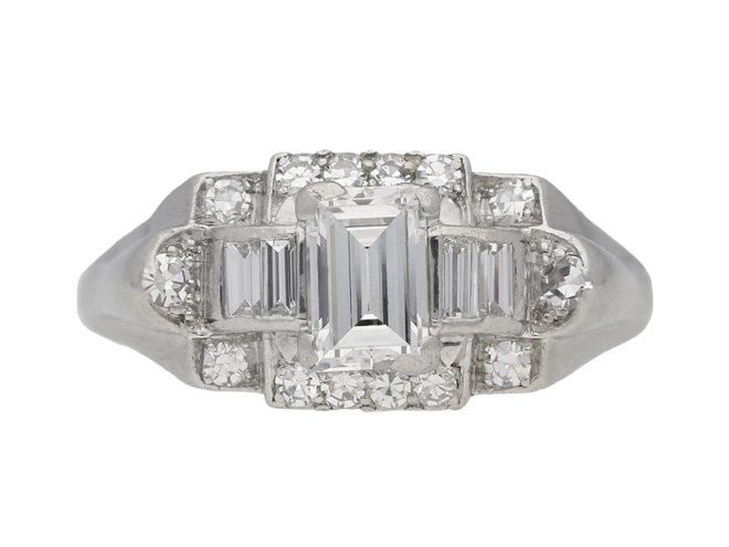 front view vintage Granat diamond ring berganza hatton garden