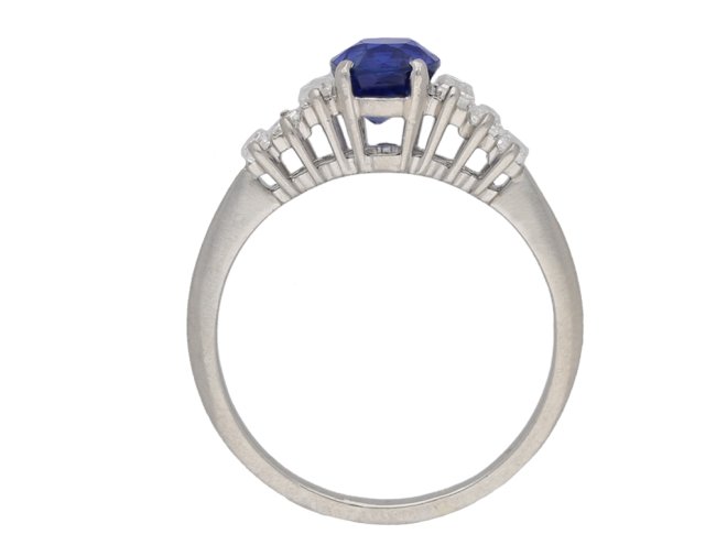 Vintage Ceylon sapphire and diamond ring berganza hatton garden