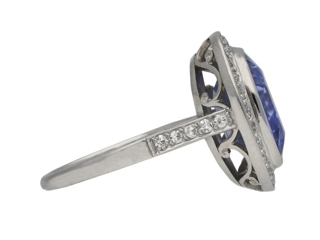 Edwardian Ceylon sapphire and diamond ring berganza hatton garden