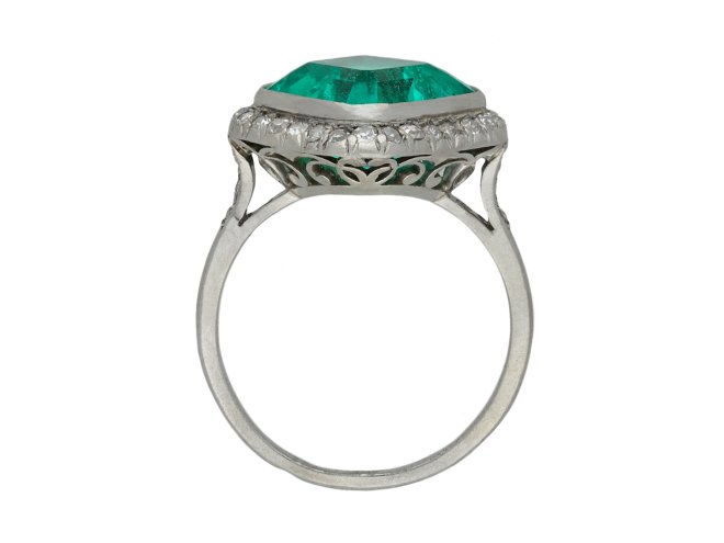 Colombian emerald diamond cluster ring berganza hatton garden