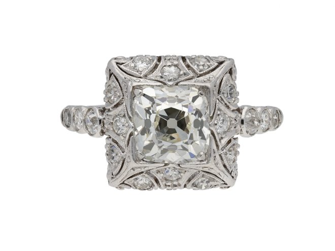 Art Deco diamond cluster ring berganza hatton garden