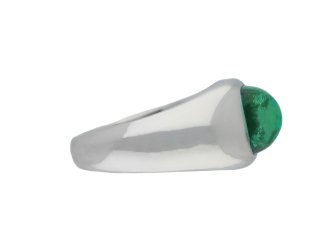 Cabochon colombian emerald ring hatton garden