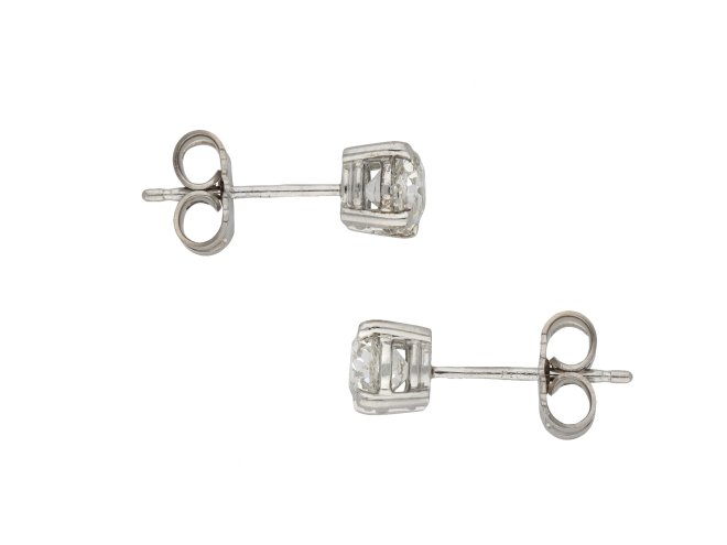 Diamond stud earrings hatton garden