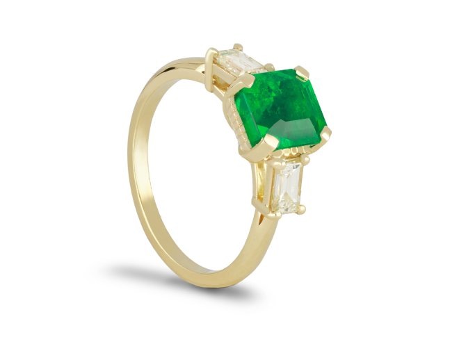 Colombian emerald and diamond ring, circa 1940 hatton garden