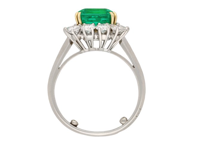 Colombian emerald and diamond coronet cluster ring, French