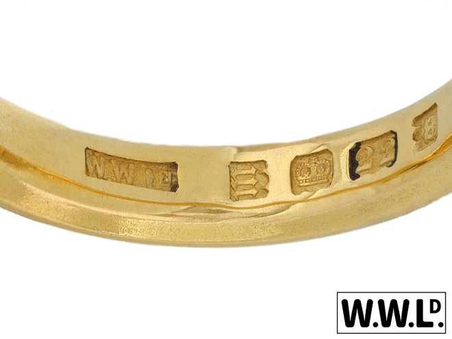 Yellow gold wedding band, English, 1927.