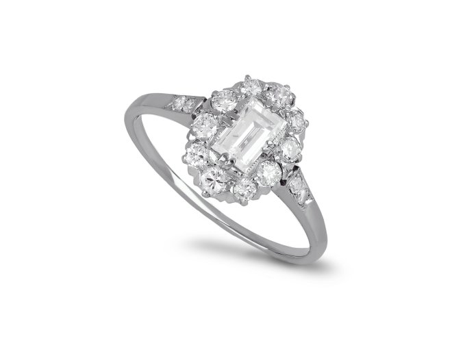 Diamond coronet cluster ring by Gustav Dahlgren, Swedish, 1936 hatton garden