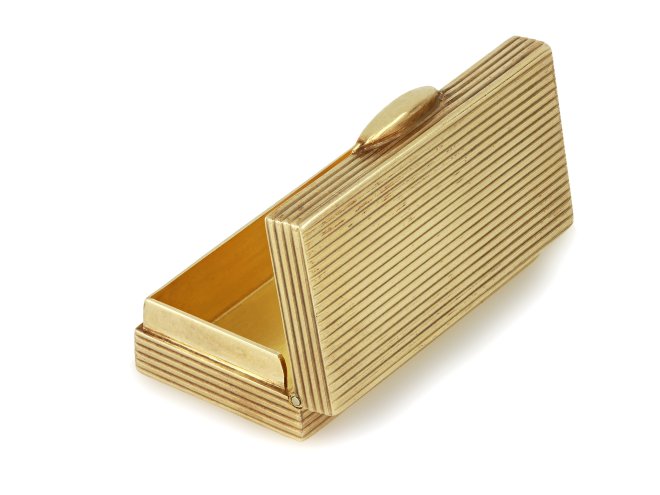 Gold pill box, English, 1965.