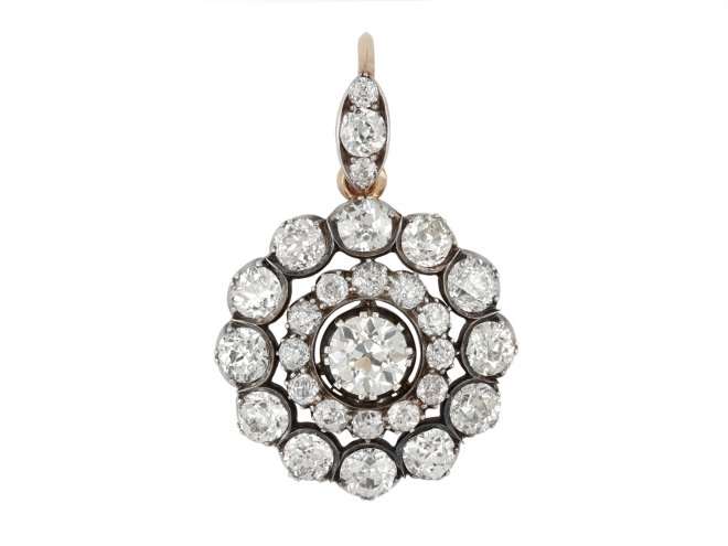 Victorian diamond cluster pendant, circa 1880. 