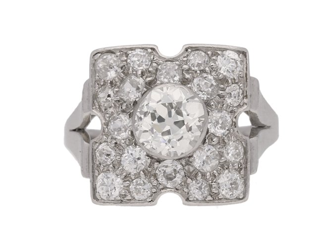 front view Art Deco old cut diamond ring, circa 1935.