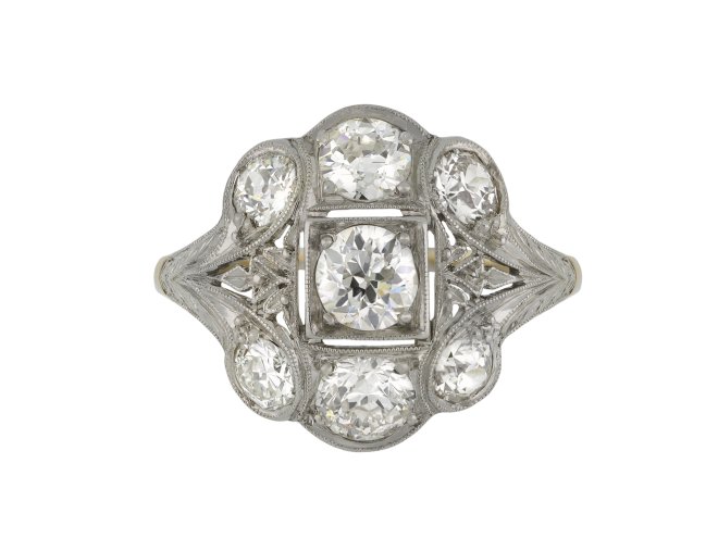 Edwardian diamond cluster ring, English, circa 1910.