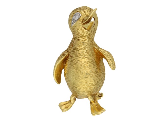 Diamond and gold penguin brooch berganza hatton garden