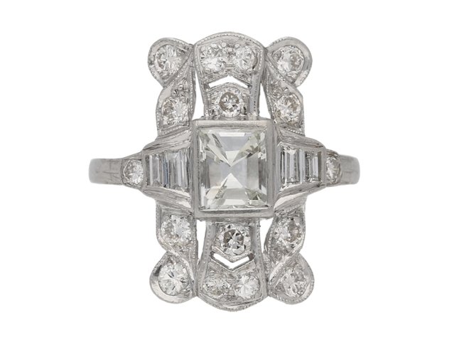 Vintage diamond cluster ring, American berganza hatton garden