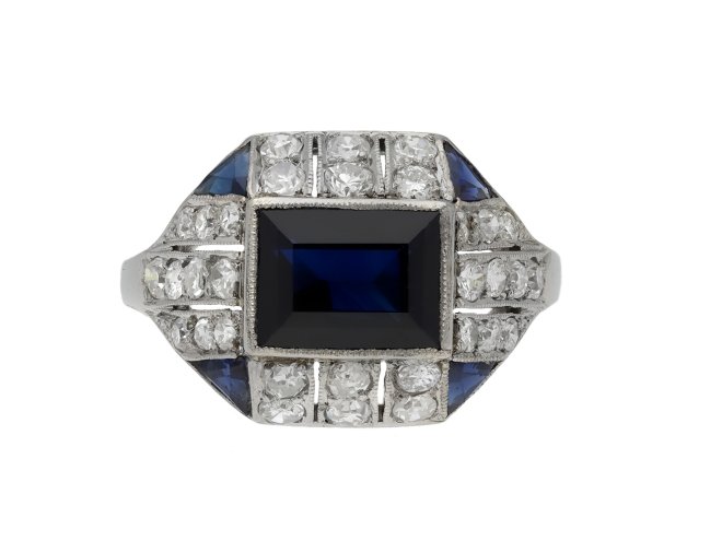 Art Deco sapphire and diamond cluster ring berganza hatton garden